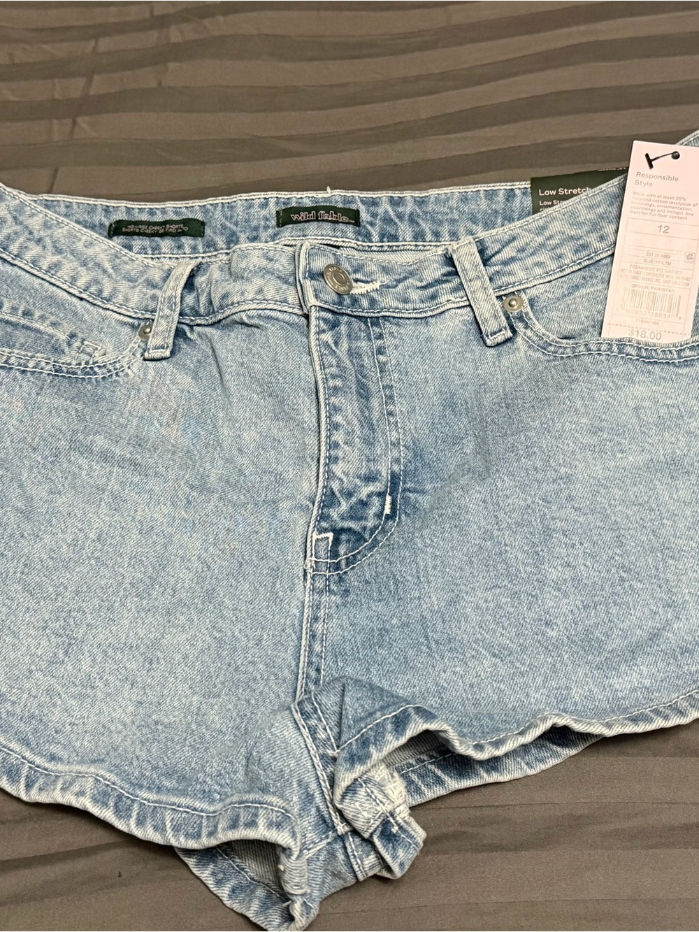 Wild Fable Light Blue High-Rise Denim Shorts, size 12, new